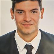 Estudiante de Educación Primaria. Años de experiencia trabajando en escuelas de verano y clubes deportivos con niños desde 4 años.